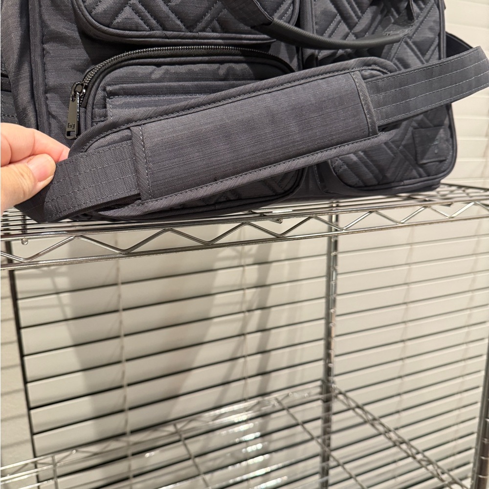 Lug Quilted Puddle Jumper 2 Duffel - Brushed Grey - Picture 8 of 11